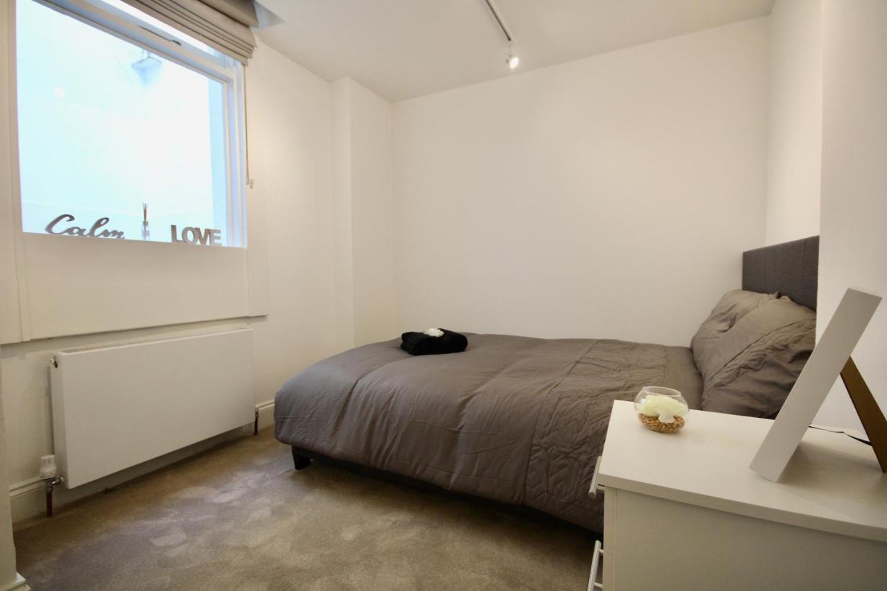 Ferienwohnung Superb Flat Near Victoria Station London Exterior foto